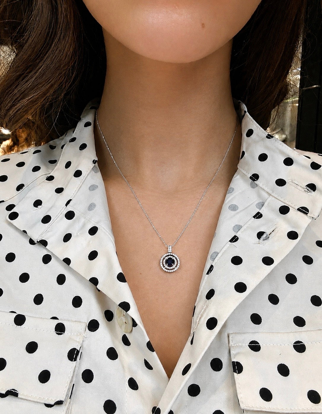 Blue round stone necklace