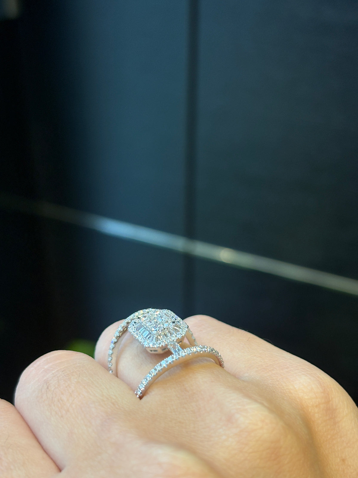 The Radiant Frame Ring