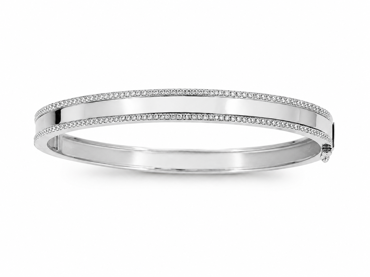 Border Pavé Diamond Bangle