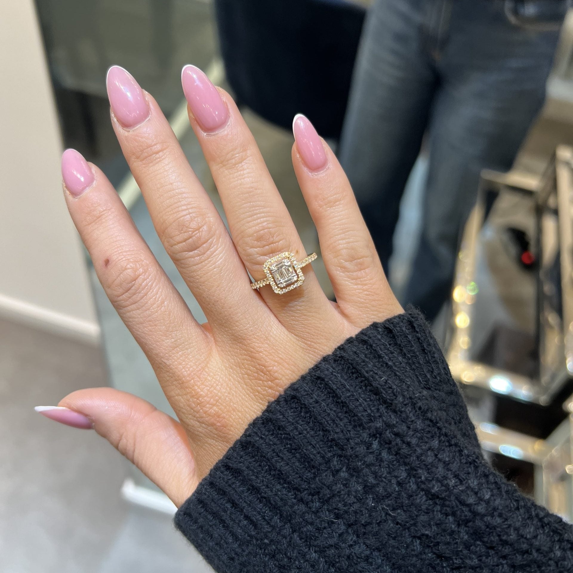 Bague carrée en diamant émeraude