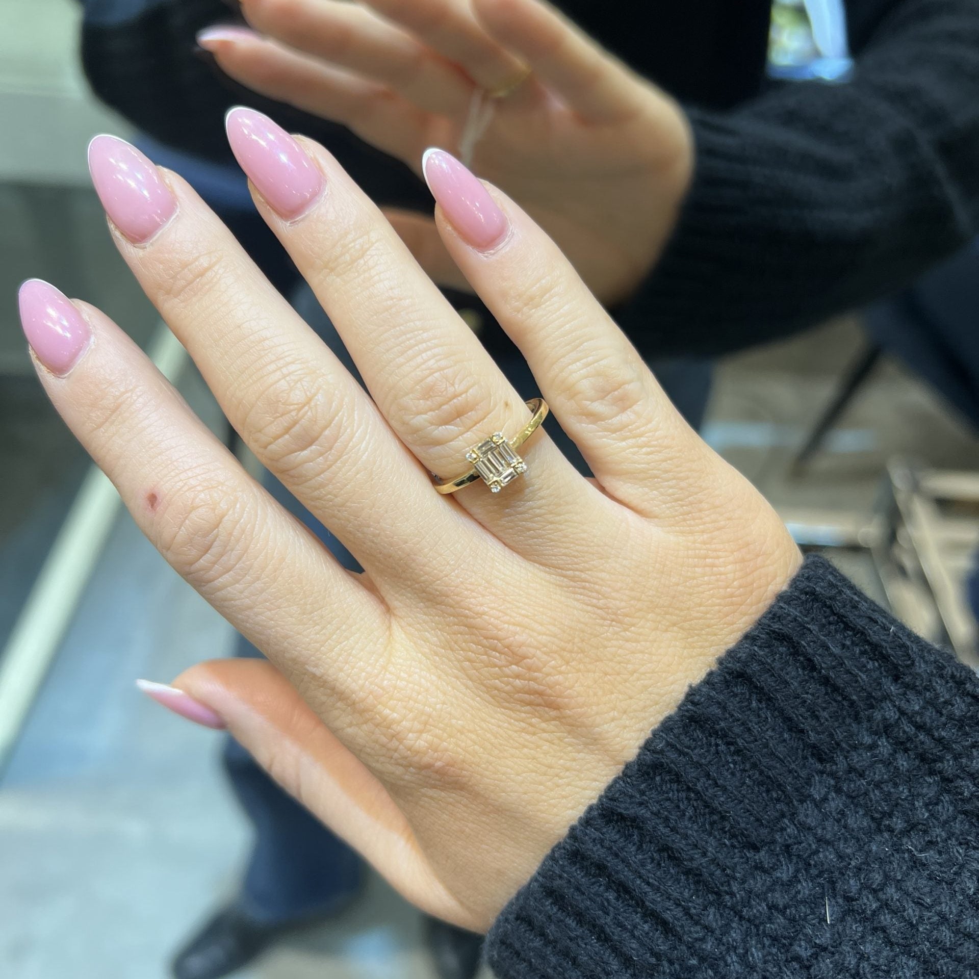 Bague multiple diamants et émeraudes