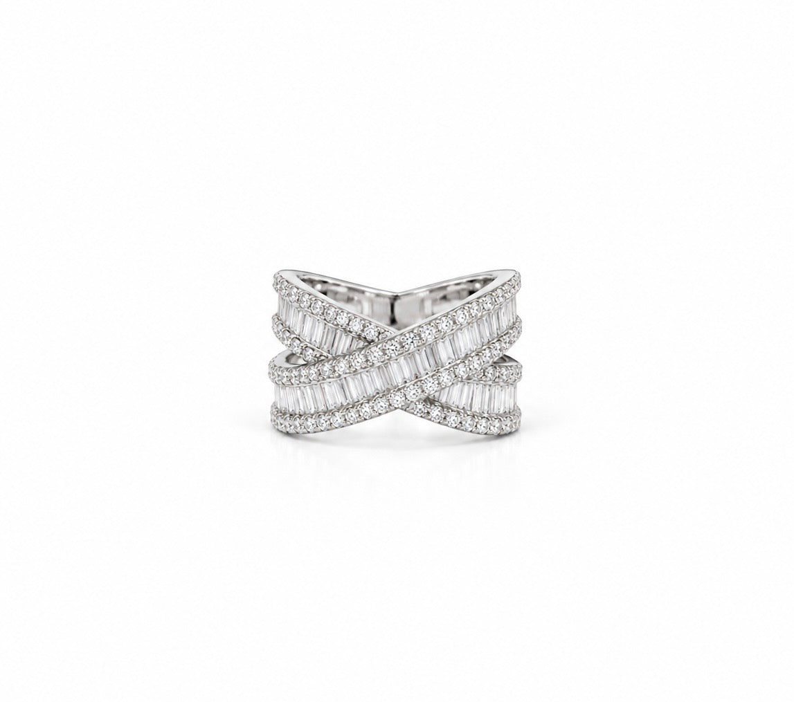 The Interlace Diamond Ring