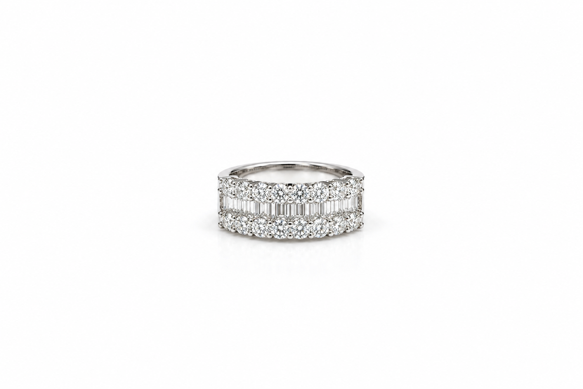 Chunky Bagio Diamond Ring