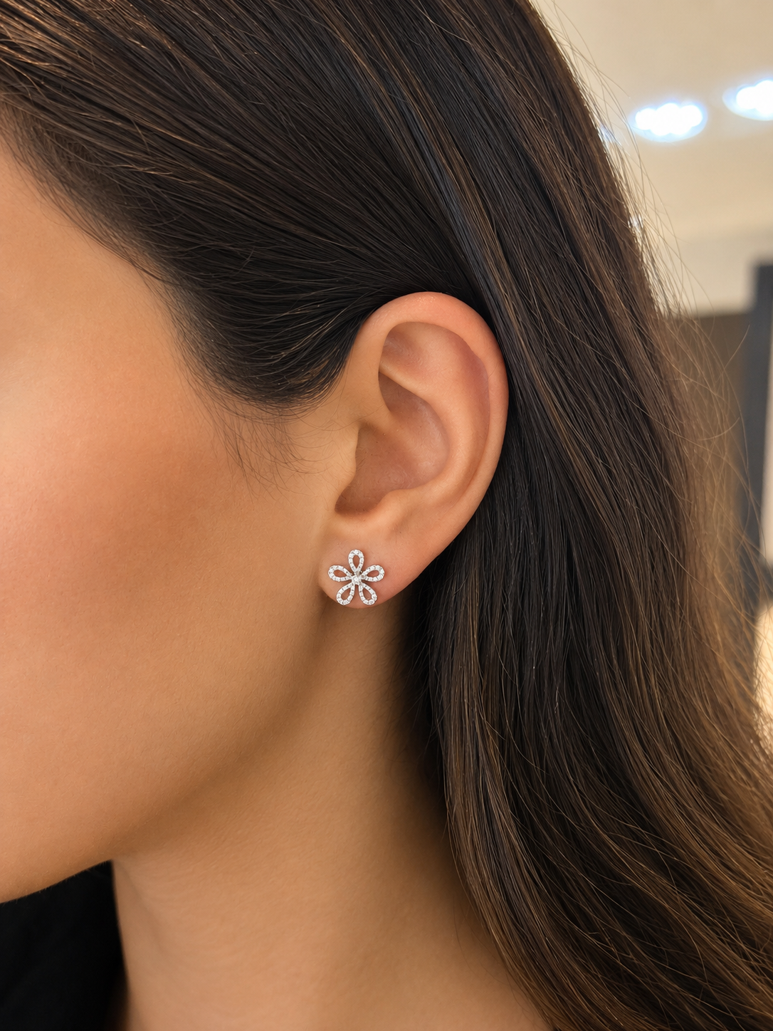 Flower studs