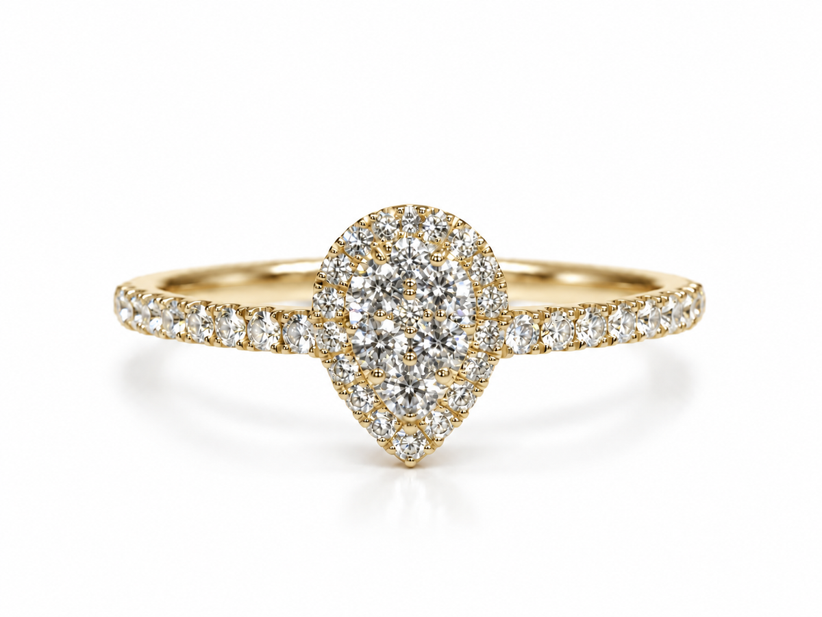 Halo Pearshape Diamond Ring