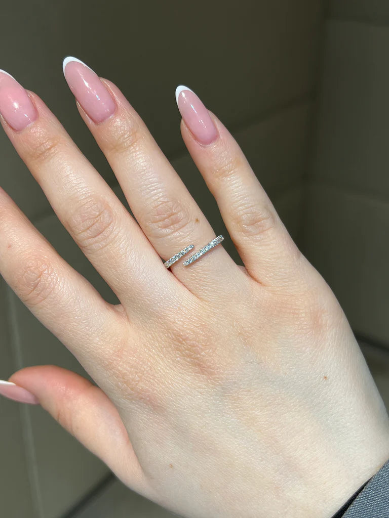 Claw Pinky Ring