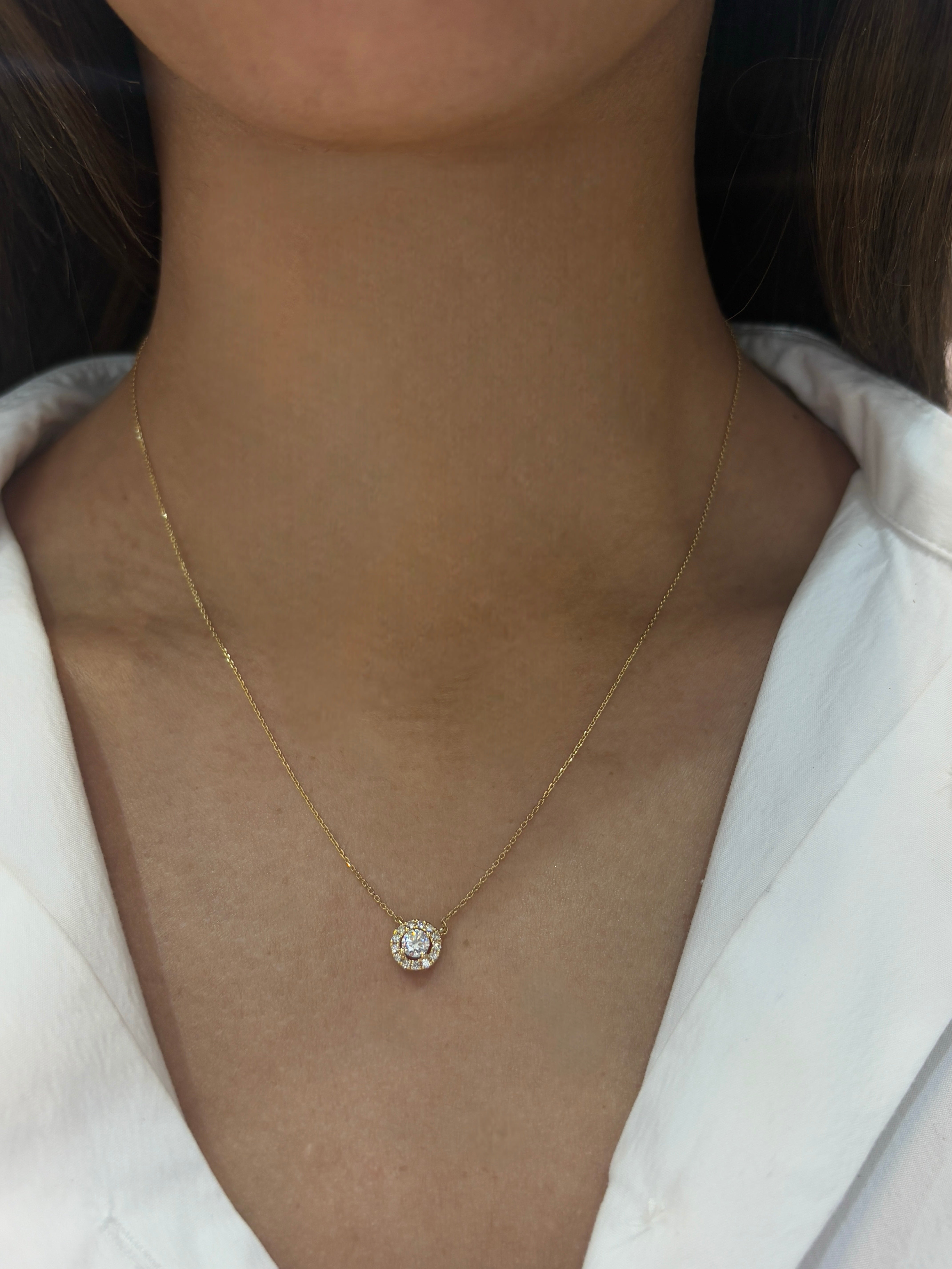 Halo Diamond Necklace - Large