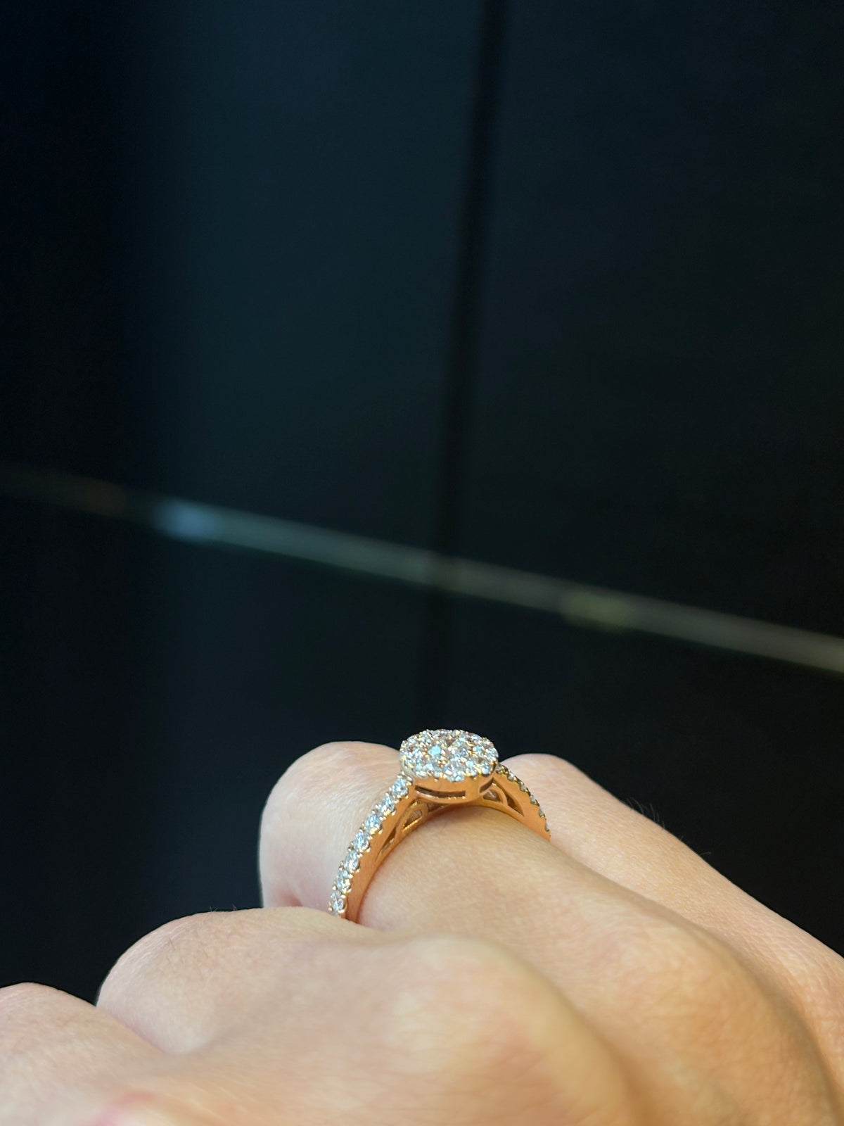Invisible Halo Ring