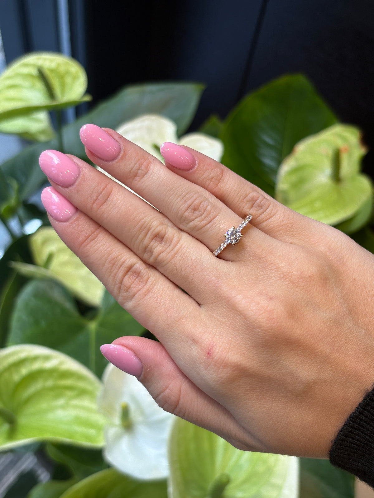 The Éclat Solitaire Ring