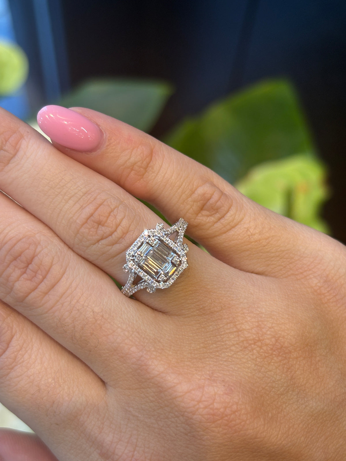 The Aurelia Diamond Ring