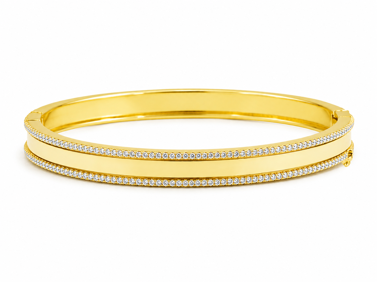 Border Pavé Diamond Bangle