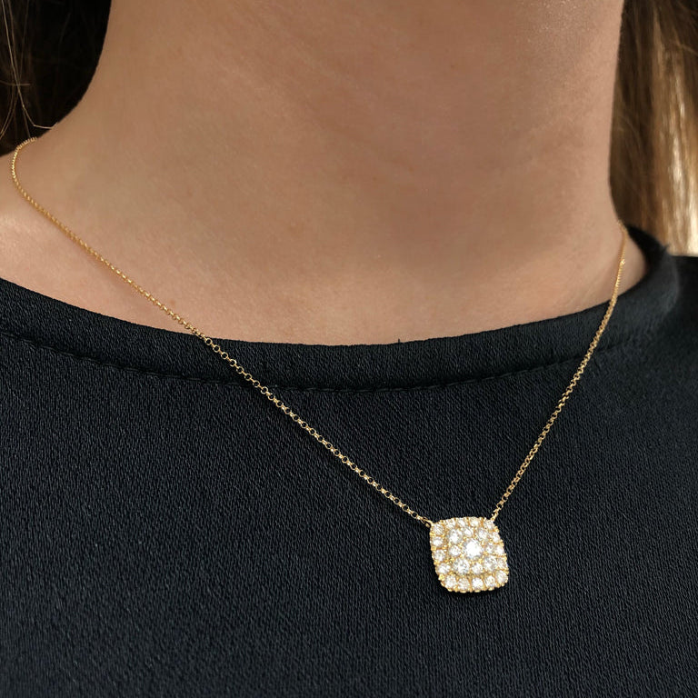 Romea Pendant