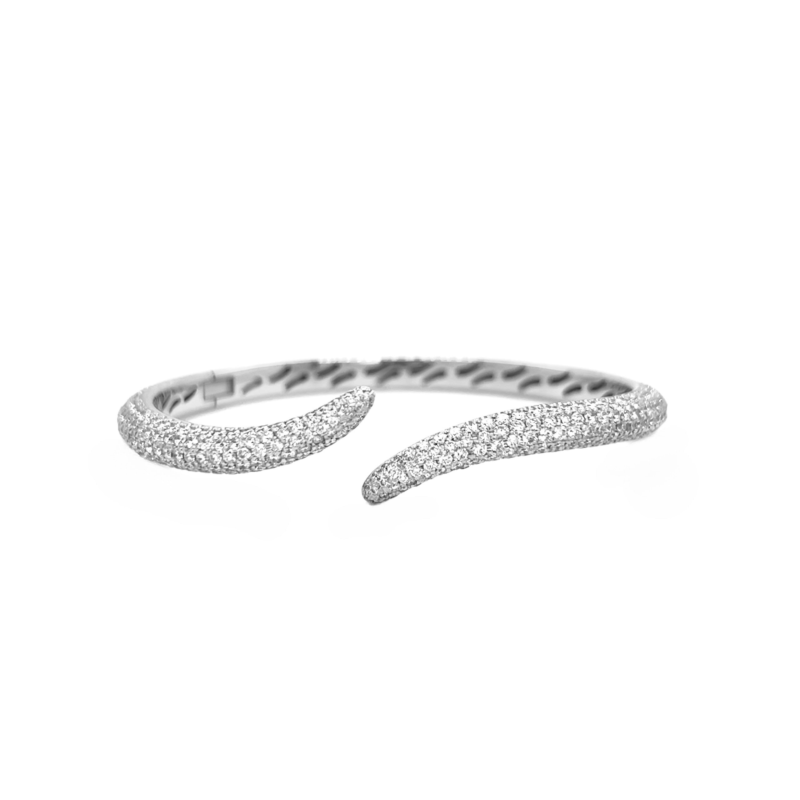 The Wave Bangle