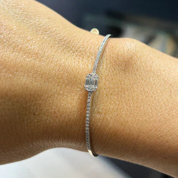 La Femme Bangle
